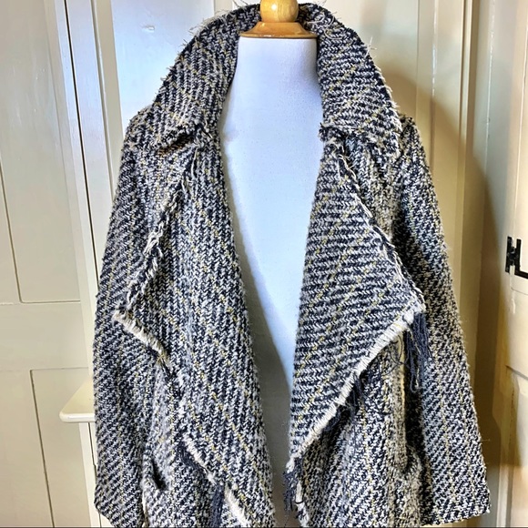 Women's Black and White Trench Coat - Picture 4 of 12